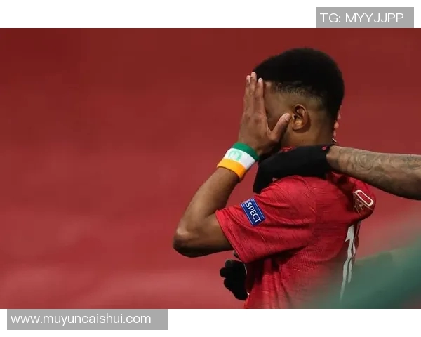 弗拉霍维奇：从新星崛起到足球巨星的华丽转身与未来展望