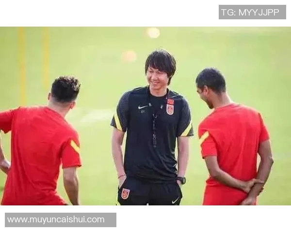 大不里与贾兹拉的较量揭示了足球战术与团队精神的完美结合