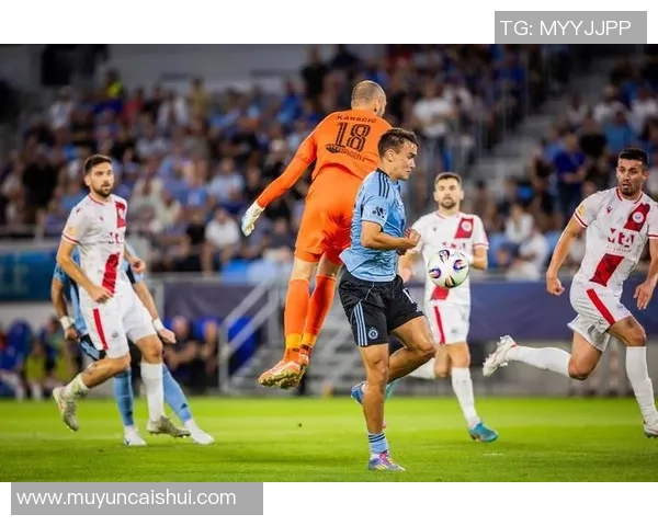 图库曼与科隆竞激战正酣谁将赢得这场精彩对决的胜利